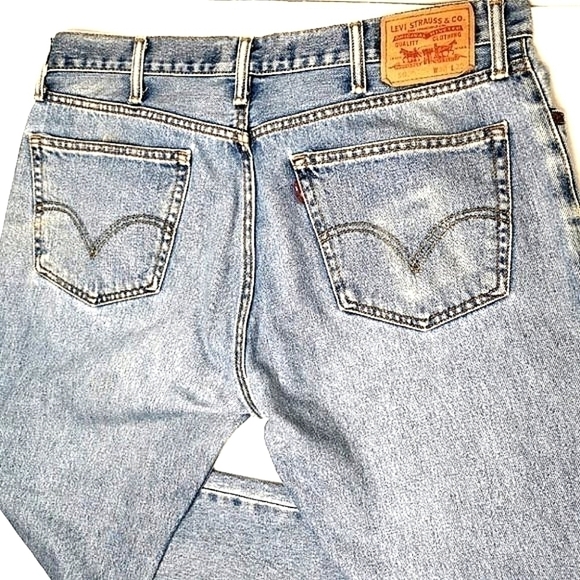 Levi's 505 38 x 32 Red Tag Vtg Straight Men's Light Wash Blue Spacious Jeans - Picture 9 of 13